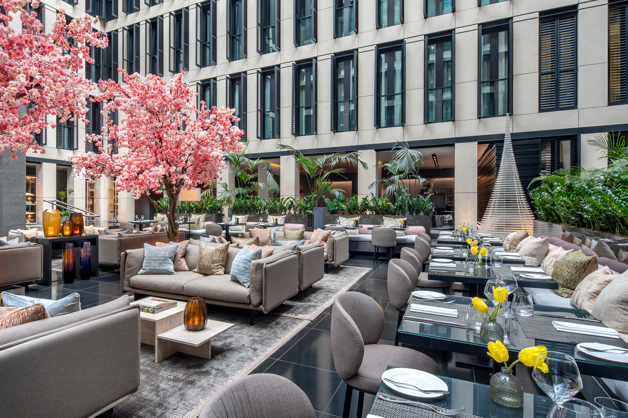 The Atrium Grosvenor House Suites